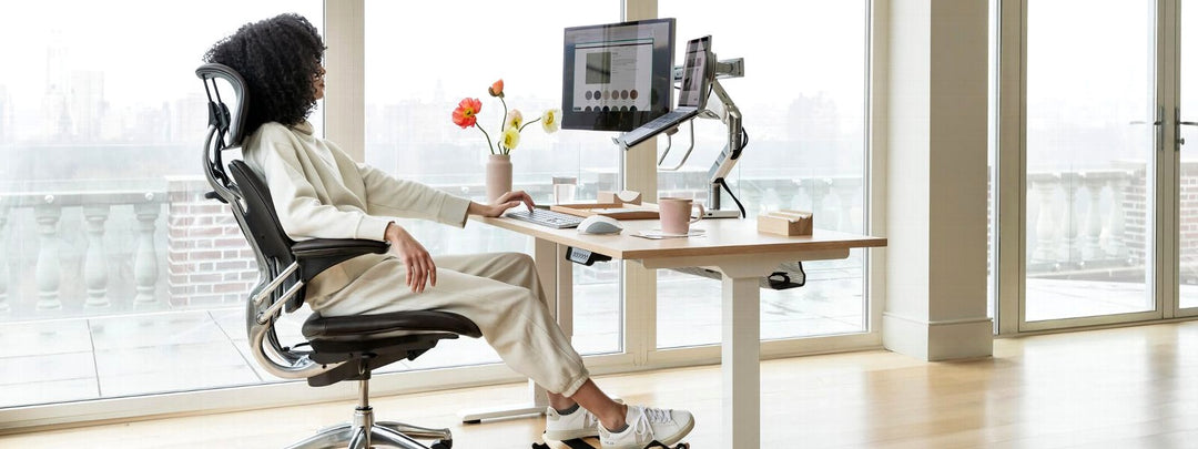 Accessories, monitor arms, whiteboards and coat racks at Chair Dinkum Australia