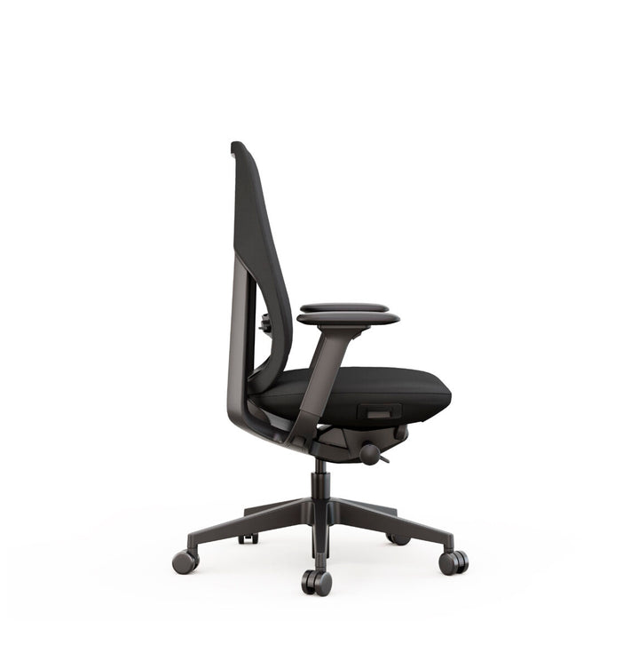 Coast Task Chair Black angle view - Chair Dinkum