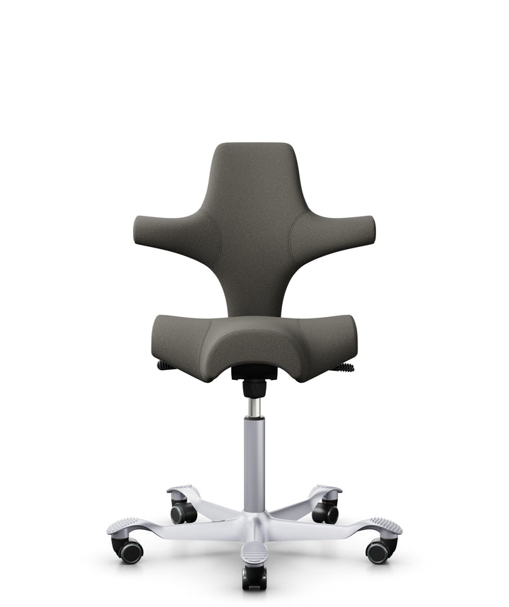 HÅG Capisco 8106 saddle chair in Gabriel Focus FC61039 grey on a silver base