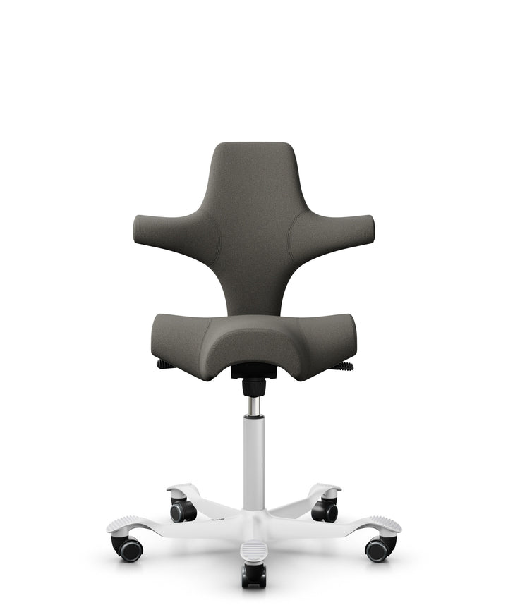HÅG Capisco 8106 saddle chair in Gabriel Focus FC61039 grey on a white base