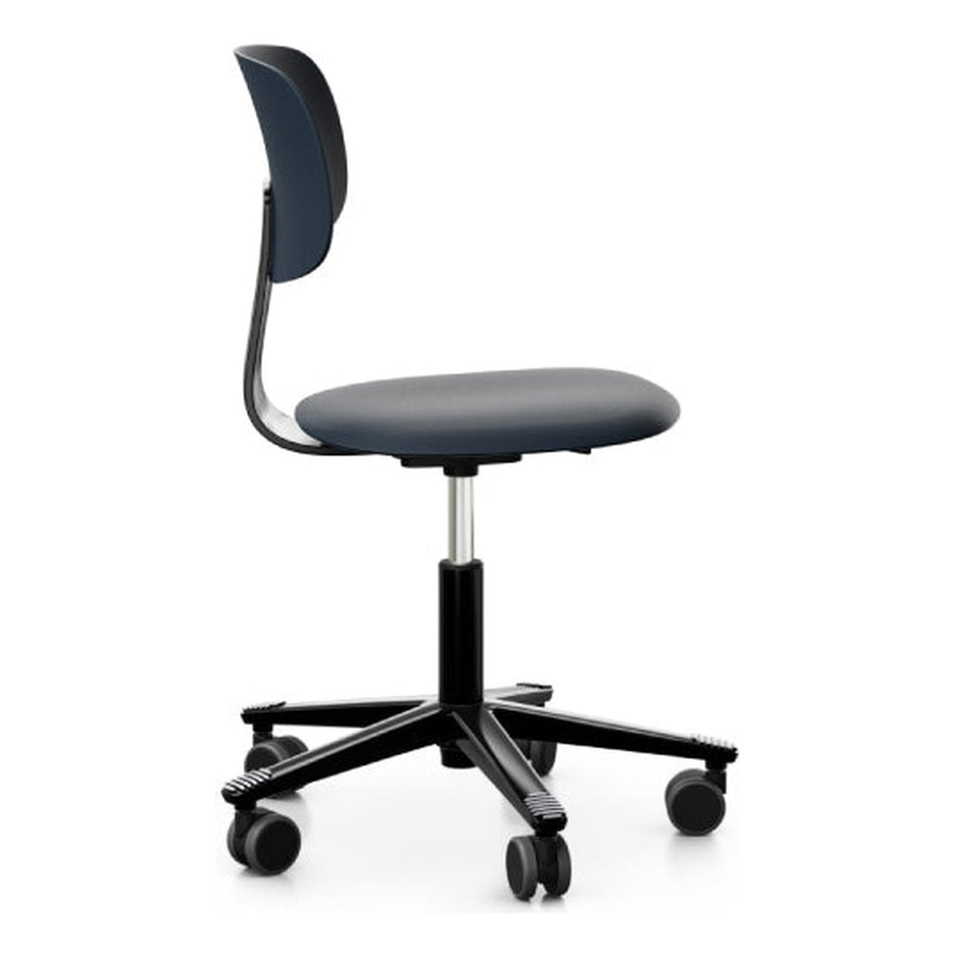 HÅG Tion 2100 Crowberry Ergonomic Chair lifestyle view - ergonomic task chair | Chair Dinkum