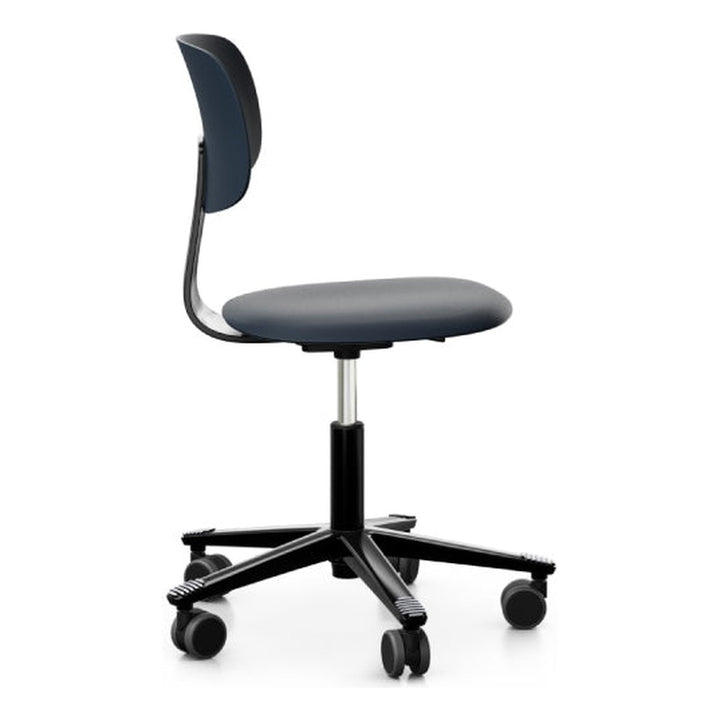 HÅG Tion 2100 Crowberry Ergonomic Chair lifestyle view - ergonomic task chair | Chair Dinkum