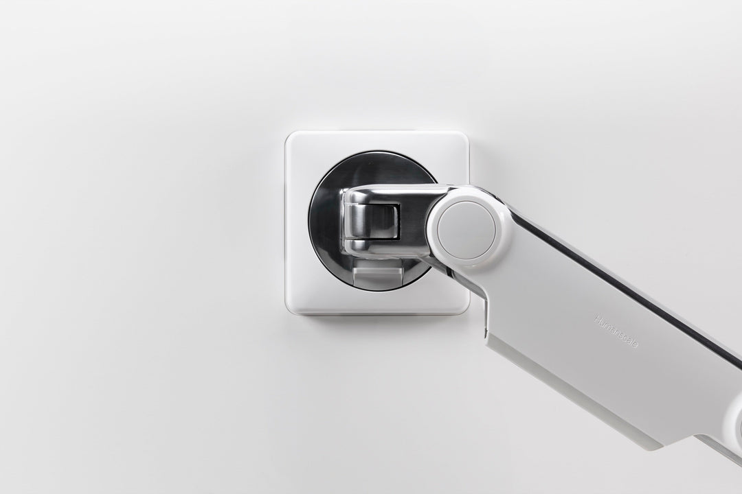Humanscale monitor arm VESA mounting head, close-up (Humanscale photograph)