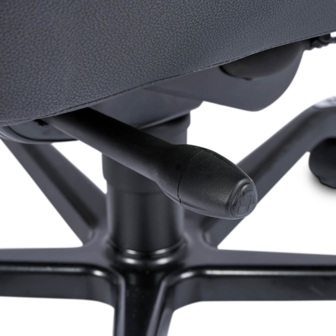 KAB Executive 24/7 office chair, half leather half cloth, mechanism and five-star base from below (KAB Seating photograph)