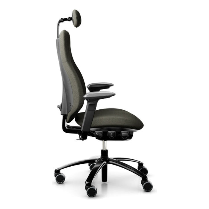 RH Mereo 220 ergonomic office chair front view - Chair Dinkum Australia