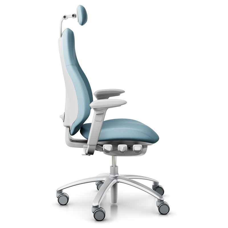 RH New Logic 220 ergonomic chair product shot